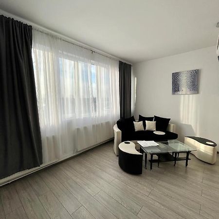 Luanaapartments #36 オトペニ エクステリア 写真
