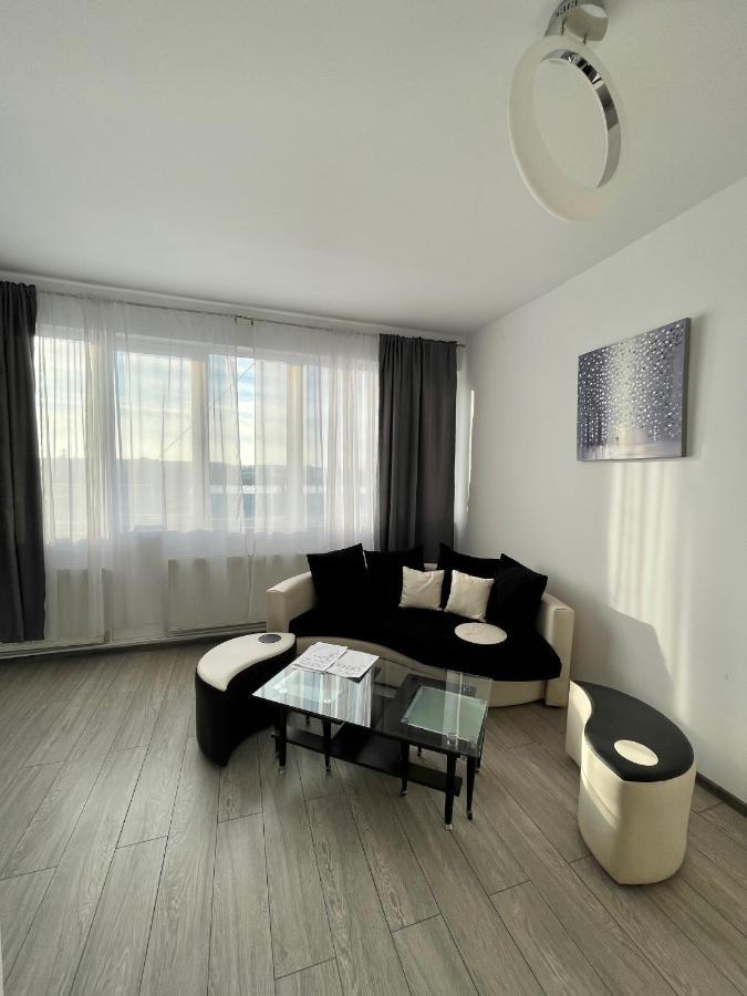 Luanaapartments #36 オトペニ エクステリア 写真