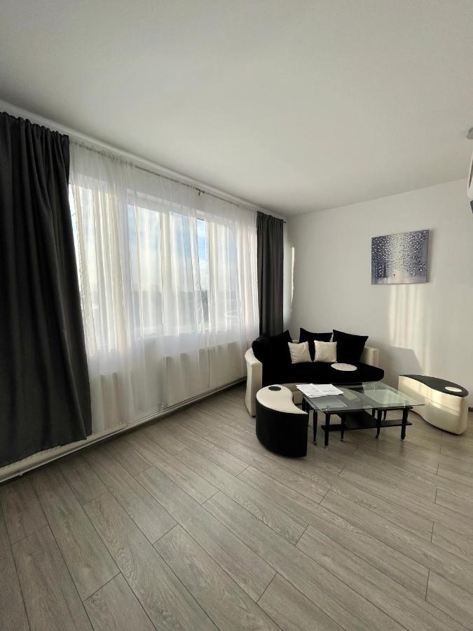 Luanaapartments #36 オトペニ エクステリア 写真
